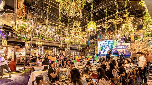 投入200万，开张2个月没生意，我还没从餐饮业的“坑”里爬出来