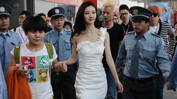 汪涵|明星代言产品出了问题负责任吗？景甜、李诞、汪涵等都付出了代价