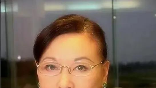 徐枫|金马影后徐枫：替夫还债二婚嫁给汤君年，如今在浦东成立汤臣一品