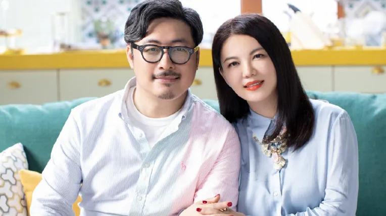 洗发水 李湘王岳伦疑复合，一家三口现身机场，王诗龄瘦身成功长腿瞩目