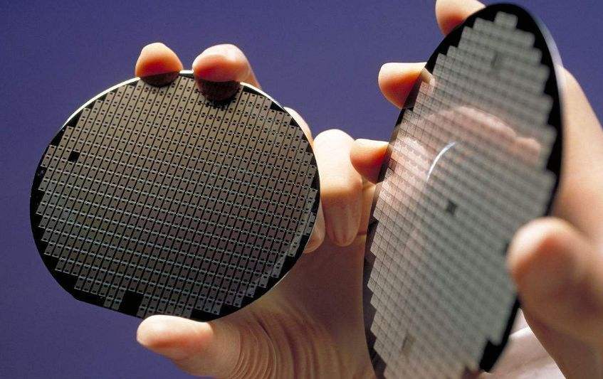 荣耀|中芯国际有大动作，第四座12英寸晶圆厂开建，全球8英寸加速升级