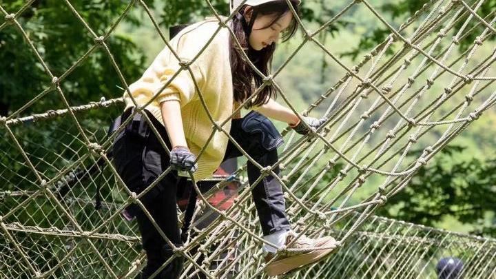 张凯丽|《花儿与少年》第四季张凯丽泪崩，刘敏涛杨幂吐槽韩东君不懂女人