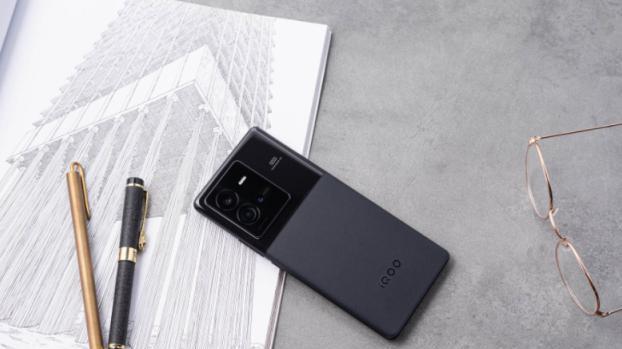 iqoo|打遍旗舰无对手：iQOO10Pro这些产品优势你不得不服！