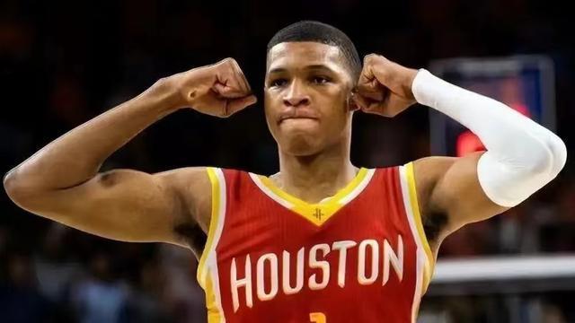 小贾巴里要水！火箭，快船酝酿1换3交易，戈登成泰伦卢救命稻草？