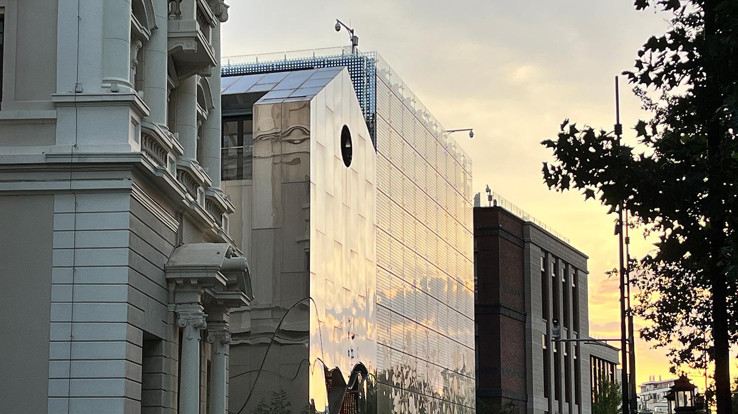 荣耀|荣耀70 Pro与iPhone 13拍照对比：看看什么样的镜头组合更合适