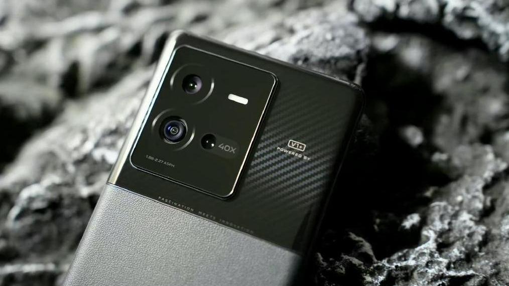 小米科技|买手机别再抠抠搜搜了，这三款手机一步到位，几乎无差评