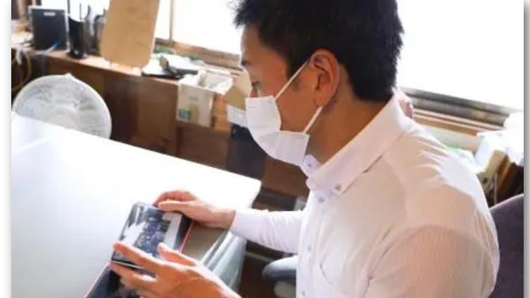 日本主妇离奇遇害，议员丈夫接受采访悲情催泪，一年后他被逮捕了