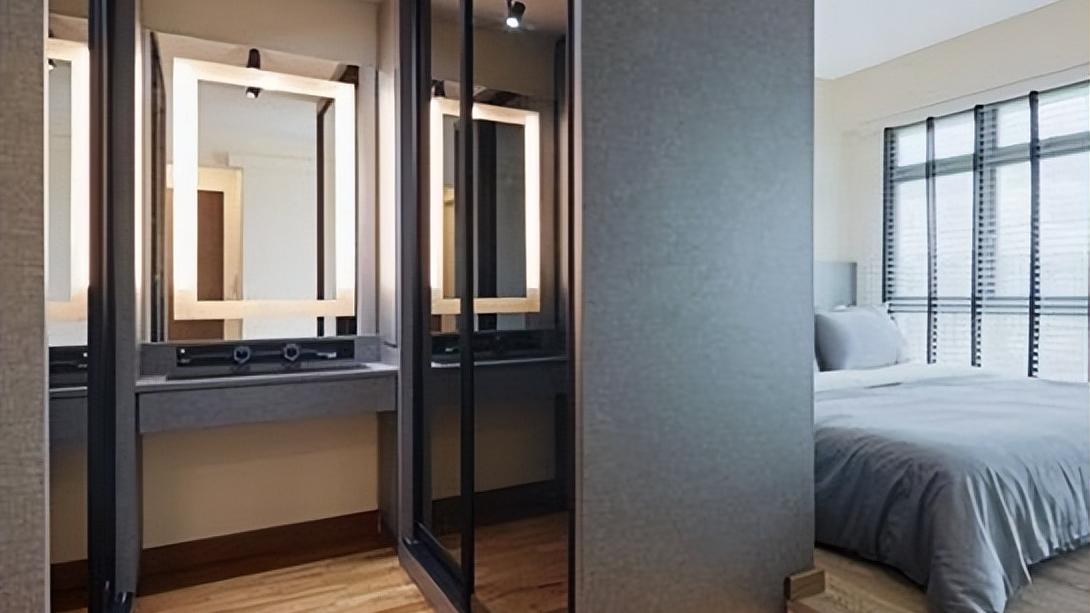 床尾别浪费，利用上装排L型柜体，凭空多个衣帽间我看行