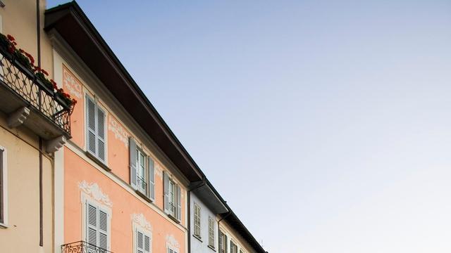 房价|高房价没有错，买不起房是因为收入太低