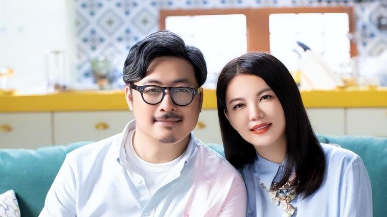 |王岳伦异国为女庆生，晒大量未公开照片，意外曝光李湘英国豪宅