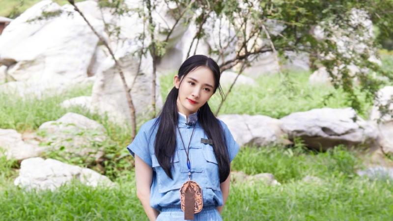 杨幂|杨幂既是优秀的明星，又是真正的实力派，这就是她的完美之处吧