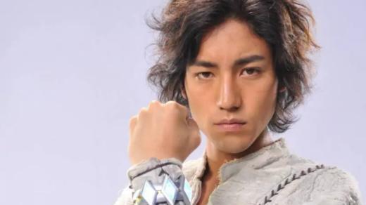 反派|戴卡奥特曼：反派变身器与最终形态情报公开剑盾一体的专属最终