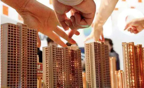 房价|“房价不能跌”，其支撑理由不外有三