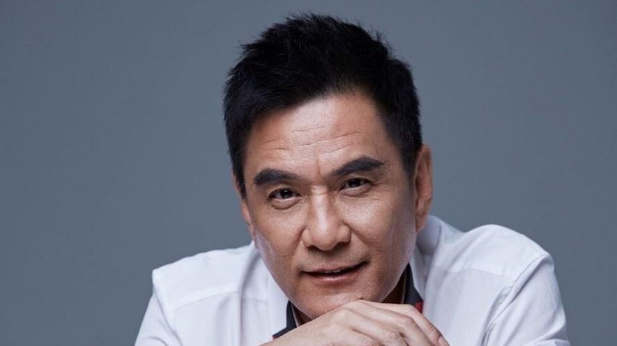 西门庆|李强：因演“西门庆”让女孩敬而远之，48岁才结婚，52岁老来得子