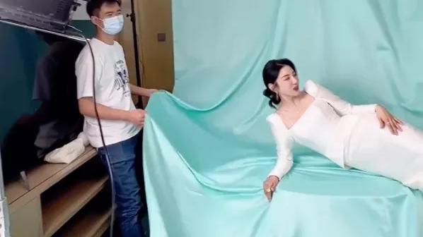 黄奕|黄奕，暴露行业内幕！