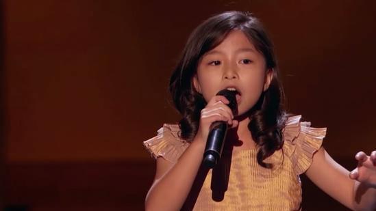 香港小姐|14岁的谭芷昀现身港姐决赛舞台！10岁时参加《全美一叮》红遍全球