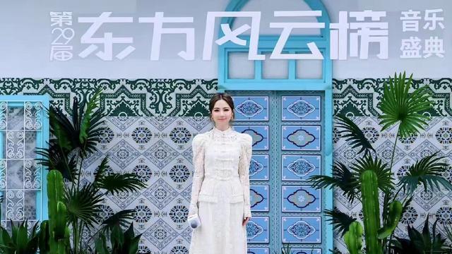 东方风云榜|东方风云榜音乐盛典批量发奖晚会落幕，“微光盛典”嘉宾阵容出炉