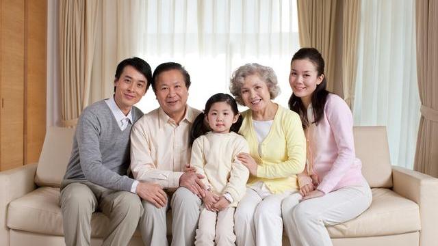 购房置业|农村的年轻人在城里买了住房，为什么城里的儿媳却不喜欢公婆住？