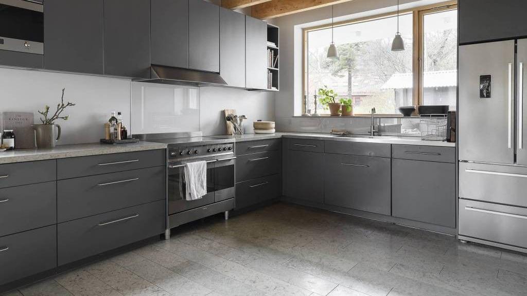 沪漂夫妻厌倦城市生活，花50万在农村造豪宅隐居，生活幸福又自在