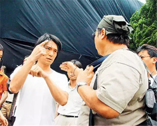 周游|洪金宝：周星驰在圈内没什么朋友，他拍戏太敬业了，而且过分较真