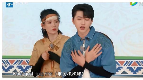 奔跑吧兄弟|“奔跑吧”的跳绳传球看得好揪心，“游戏女王”杨颖再现高光时刻