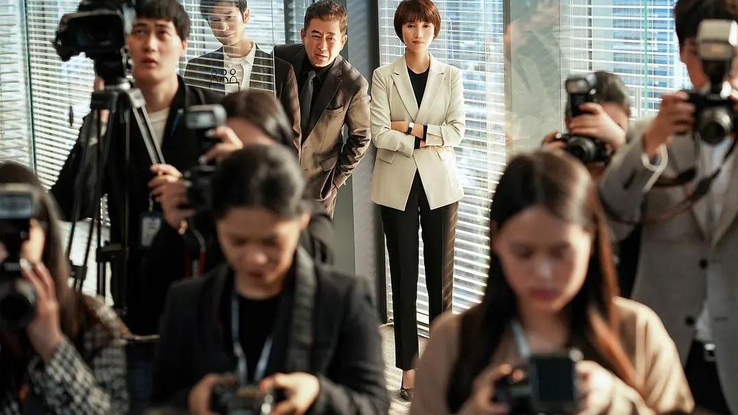 袁泉|《玫瑰之战》同样是演律师，袁泉和俞飞鸿放在一起对比，差异明显