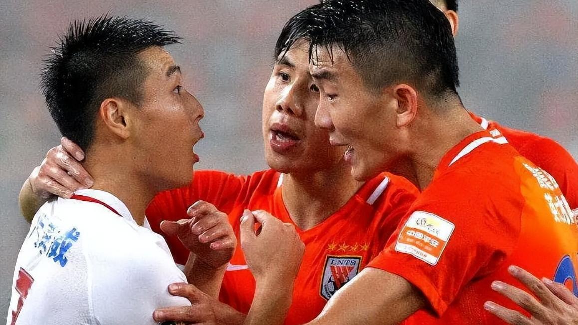 戴琳|媒体人：戴琳半夜和有比赛时开直播是不务正业！退役后再刷存在感吧