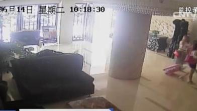2016年，贵州一水库惊现女尸，14天后通过胸口的玫瑰文身锁定真凶