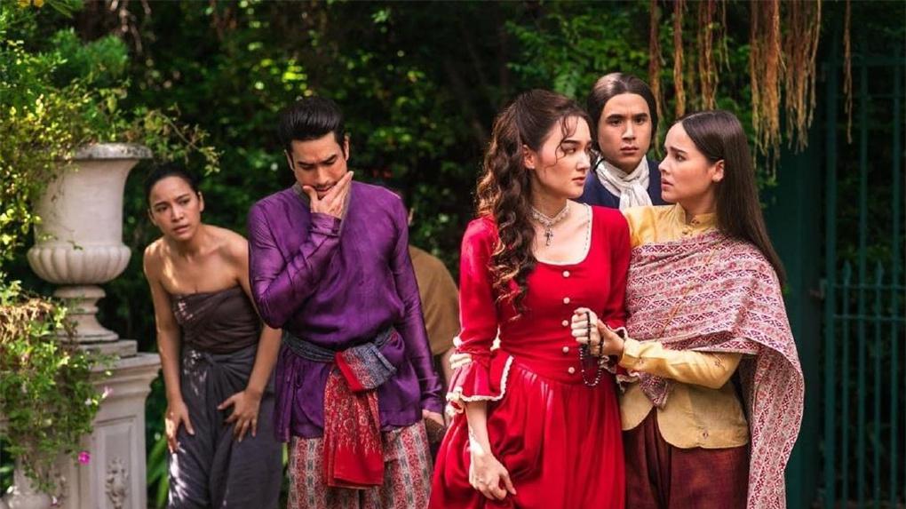 金娜丽之纹|泰剧《金娜丽之纹》首播，军官爱上仇人之女，Nadech、Yaya主演