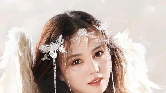 韩彩英|最美奥运选手熊敦瀚晒照庆生，公主打扮仙气十足，粉丝：我要娶你