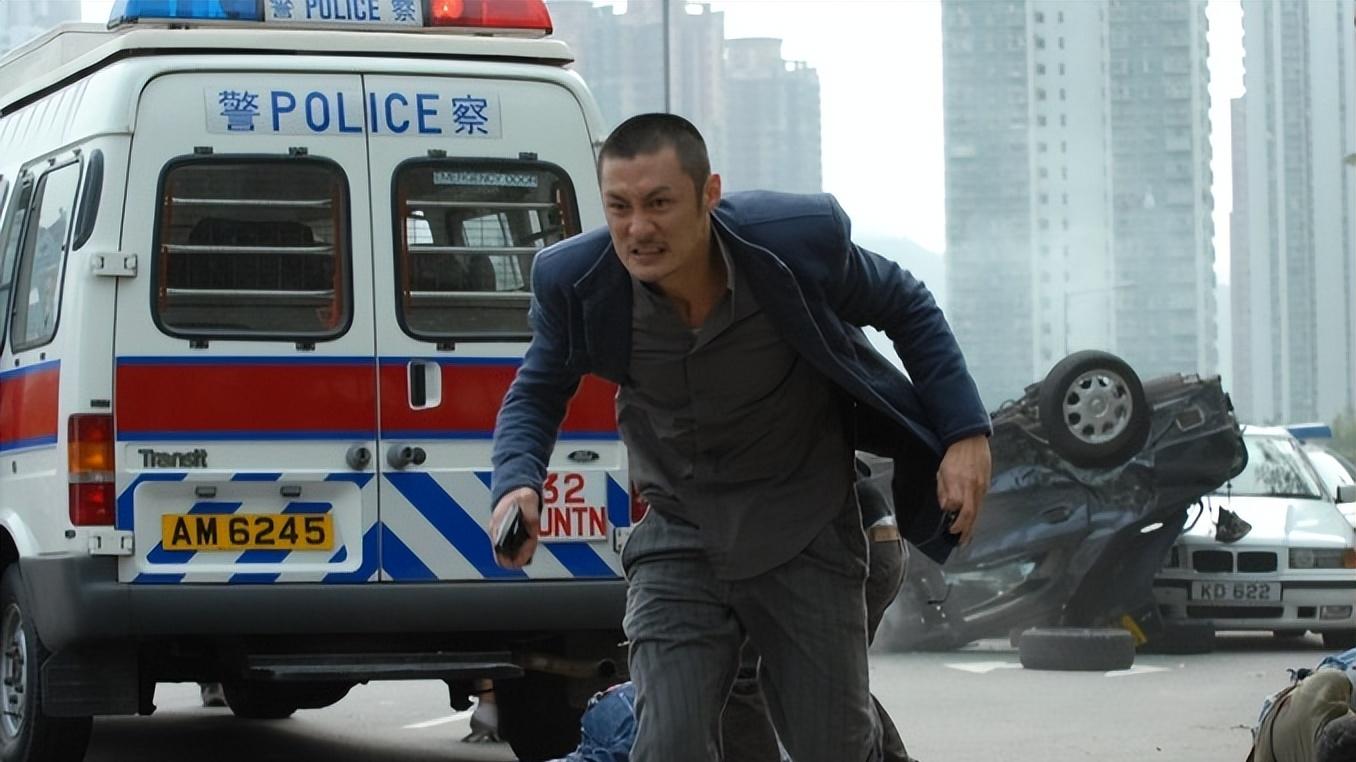 谢霆锋|谢霆锋搏命出演，吴京反派惊艳，动作戏一点不玩虚的