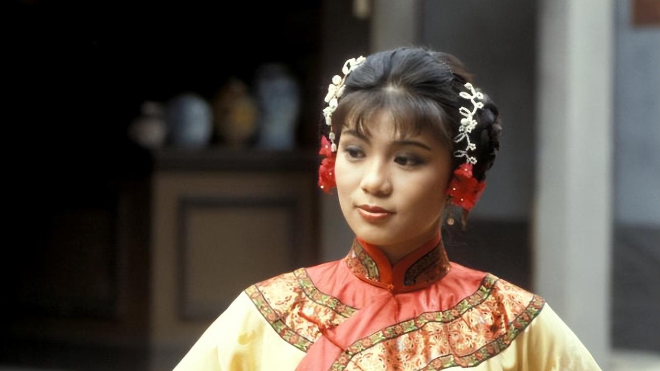 檀健次|誉为华语电影第一侠女形象，1943年就开始拍摄，83版成童年记忆