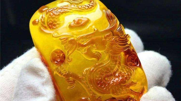 蜜蜡|这些文玩在那几年为何被“狂砸”？背后的故事令人动容！