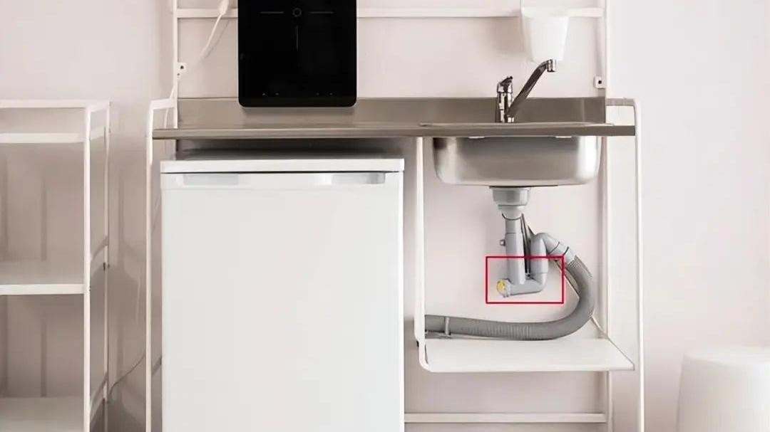 卫生间总是冒臭气谁受得了？找到这些问题解决，不返味也不潮湿了