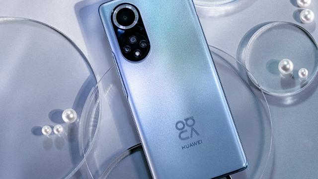 华为手机|现在坚持买华为手机的，逃不出这3类人，来看看你是哪一类？