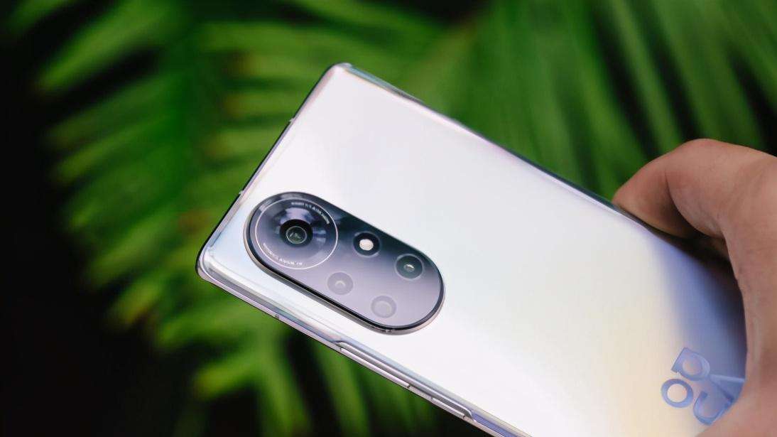 5g手机|从3999元跌至2839元，6400万＋鸿蒙OS，华为四摄5G手机跌至新低