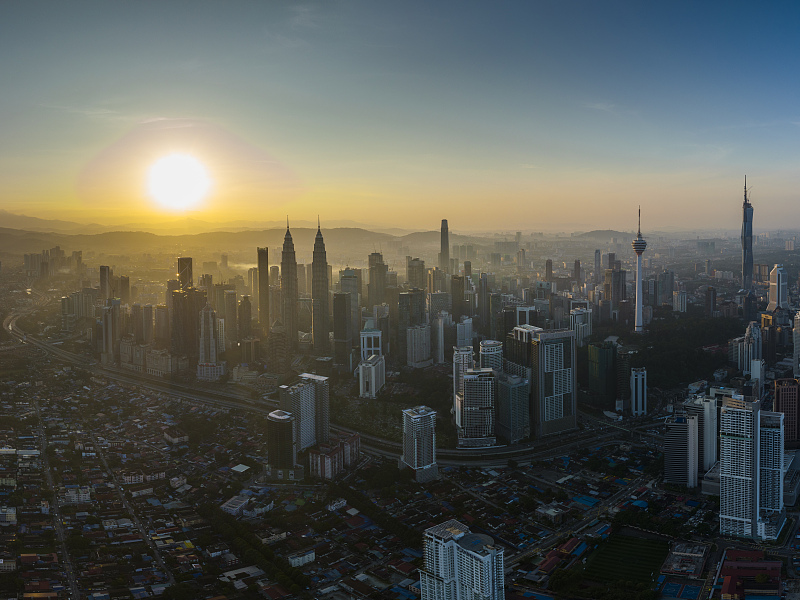 购房置业|今明两年买房，5年后会怎样？王健林两句话说清，刚需心里有底了