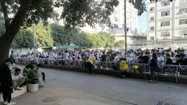 苏州|广东工厂：求职太难了，打工者有文身、有疤痕的一律不要