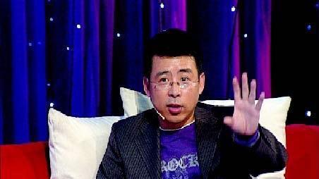 刘诗诗|央视主持人阿丘：从“名嘴”到“辱华”事件如今事业彻底跌落神坛