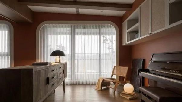 看腻了日式北欧，来看看她家113㎡脏橘+墨绿的东南亚风吧