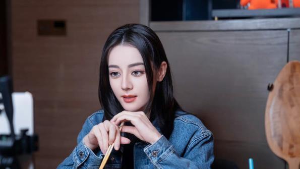 杨洋|95花三部待播新剧，一个搭杨洋待爆，一个完全躺赢，宋祖儿最可惜