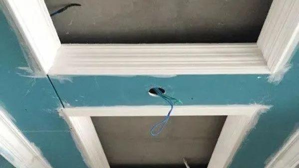 晒晒我家的吊顶，光人工费就花了1万多，效果太赞，邻居排队参观