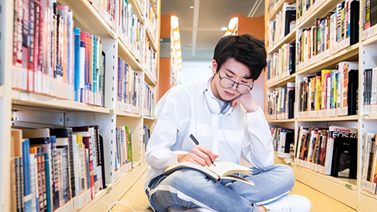 大学|2022大学里“烧钱”的专业排名，一般家庭供不起，毕业发展却不错