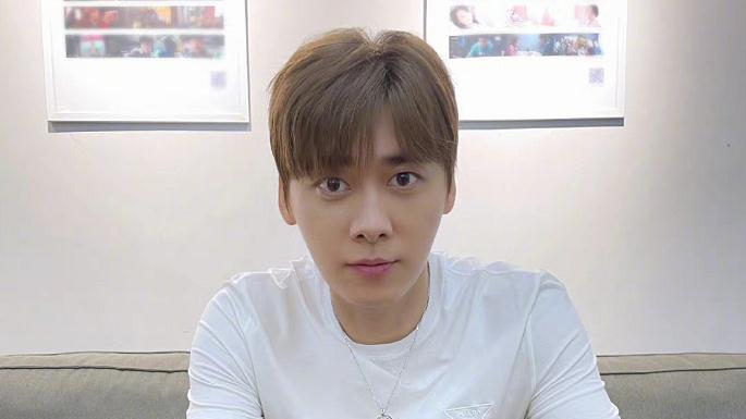 李易峰|中国妇女报评价李易峰：放纵欲望自食其果，在娱乐圈并非孤例