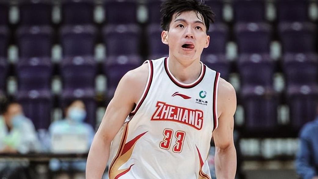 |广东男篮11连胜，周琦冲浪引质疑，台湾联赛全力追求林书豪
