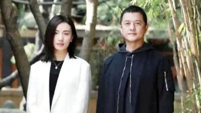 李亚鹏|李亚鹏终于撑不住了？直播变卖房车营地！