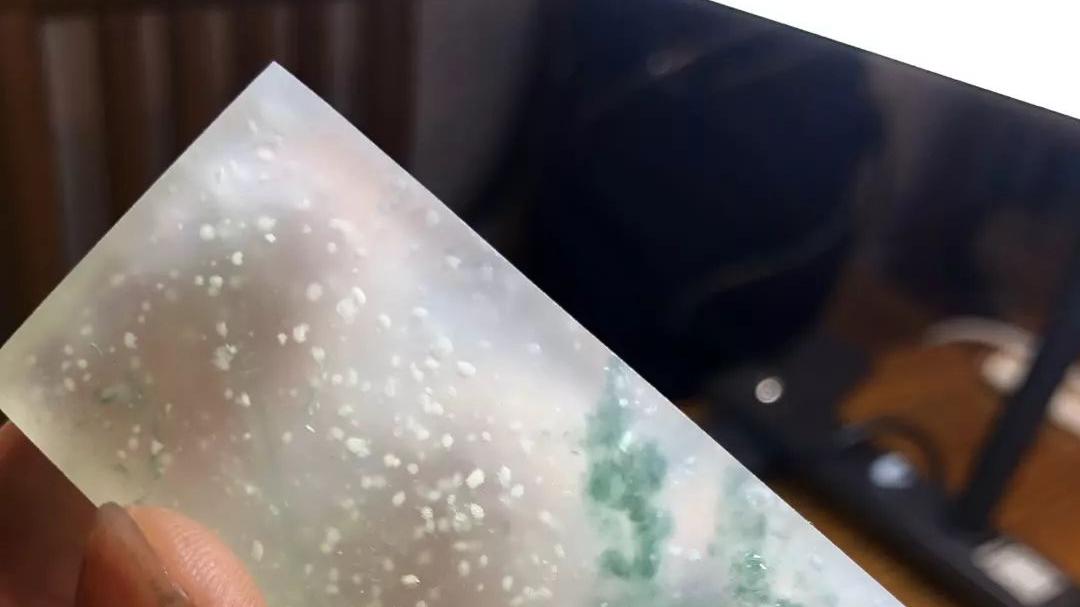 雕刻|一块冰种雪花棉翡翠片料，雕刻观音大牌，作品一出来大家都惊叹，太漂亮了！