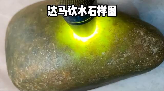 翡翠|龙哥说翡翠：你知不知道什么翡翠才是“新场料”？