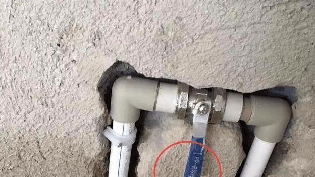 新房装修，工人要是这样施工赶紧喊停工，目前发现还不迟！