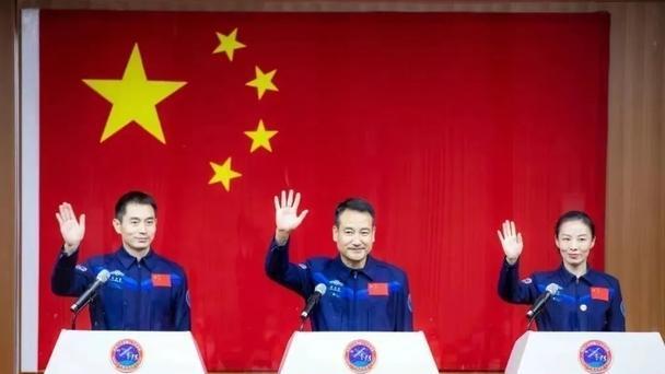 祝贺王亚平大校！成为中国首位在空间站超过183天的女航天员